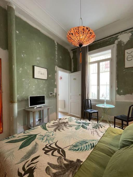 Studio Issanka - Coeur De Ville Sete Bagian luar foto